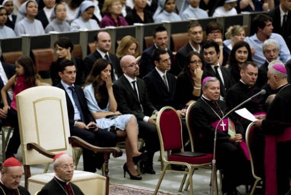 Papa Francesco e la sedia vuota